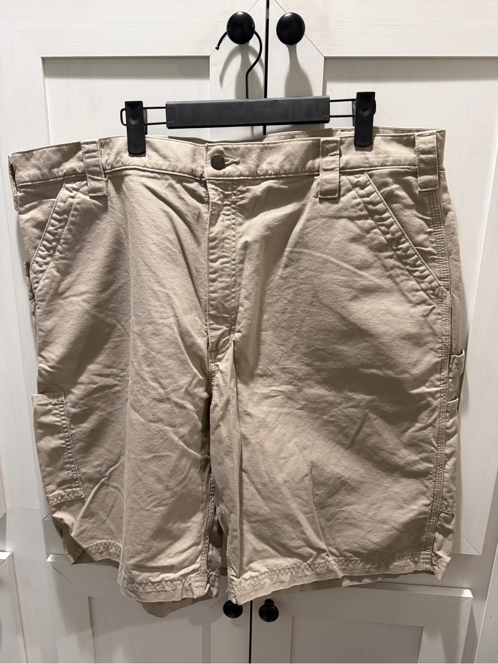 Men’s Carhartt size 42